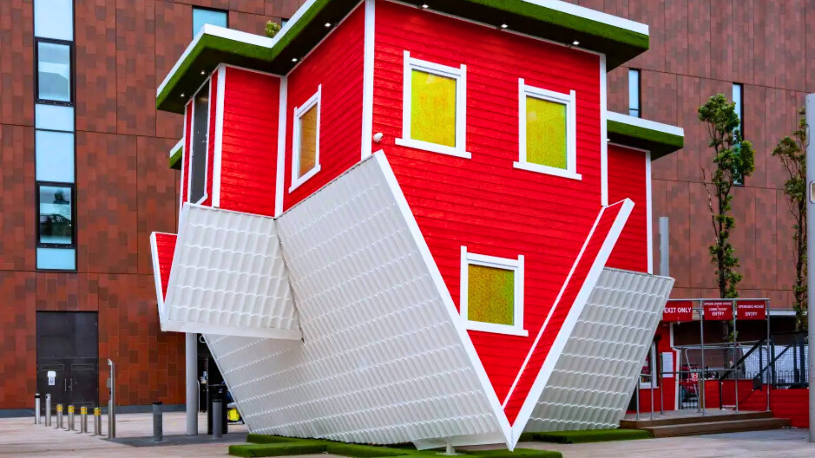 Upside down house liverpool