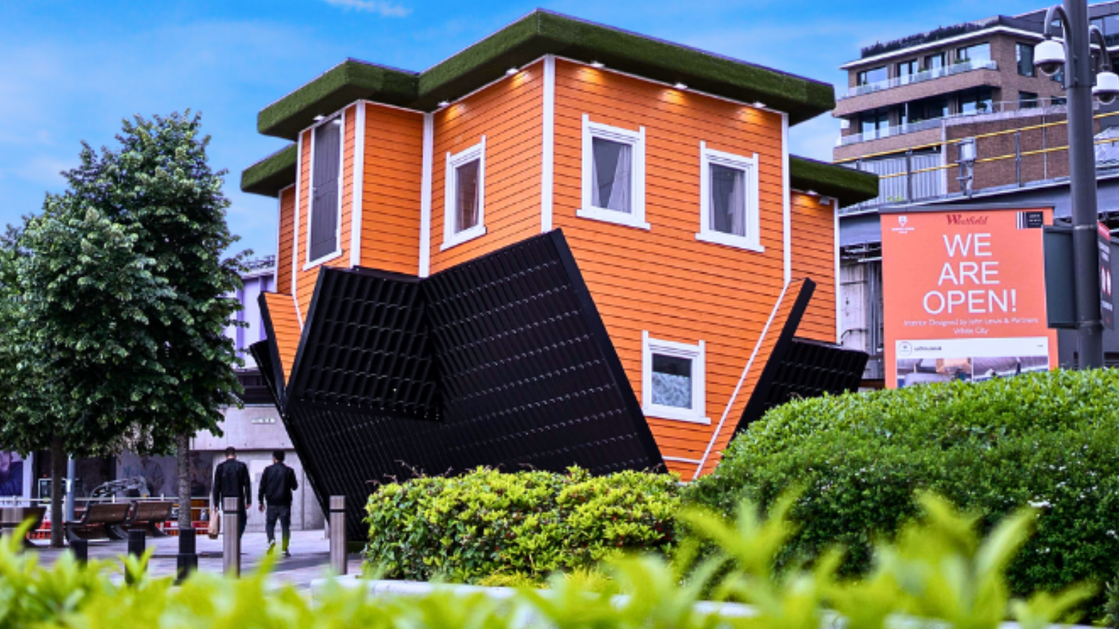Upside down house westfield